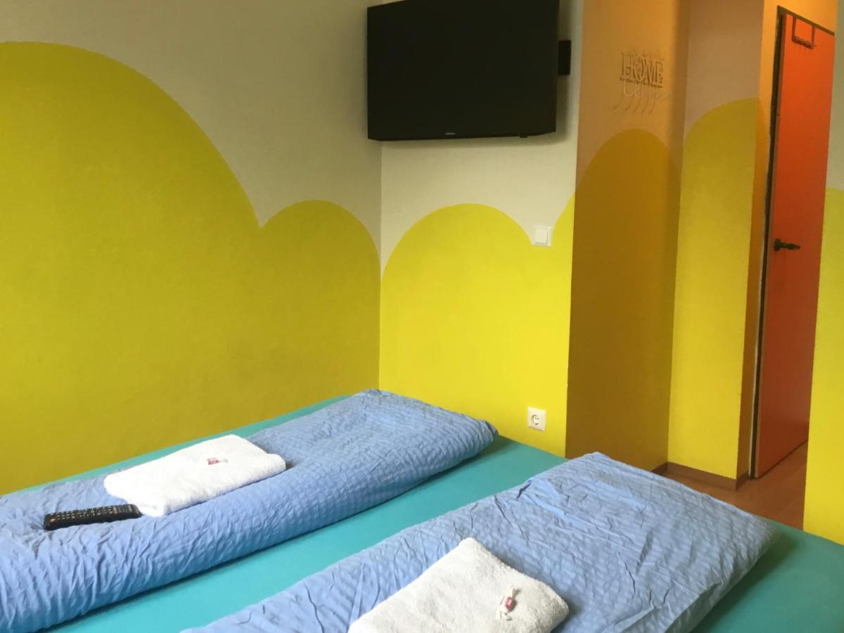 Junges Hotel Мелк Экстерьер фото